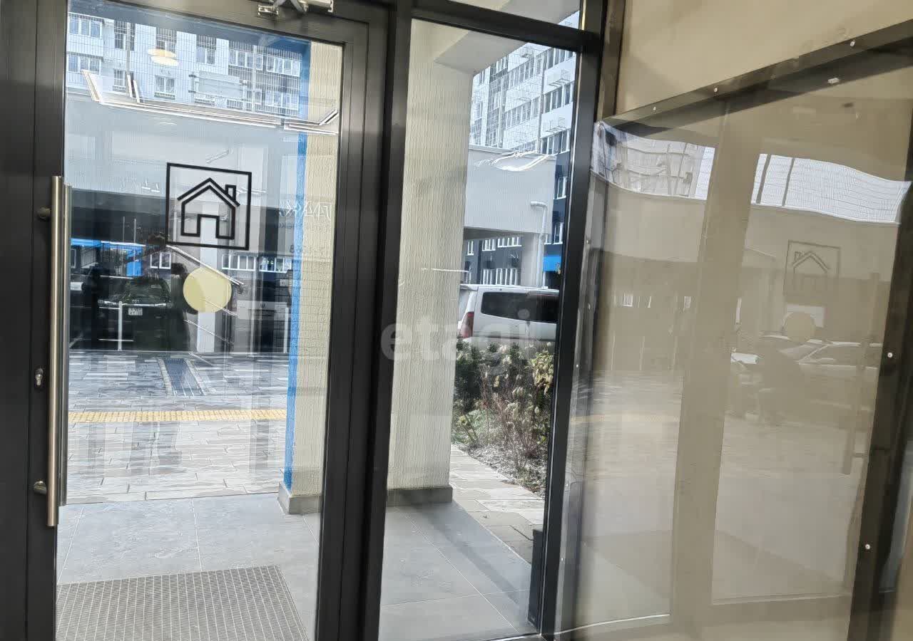 квартира г Новороссийск р-н Центральный ул Куникова 47г фото 14