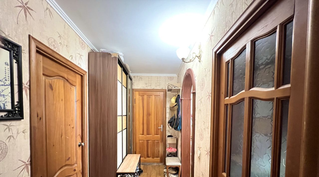 квартира г Волжский ул Мира 42 фото 5