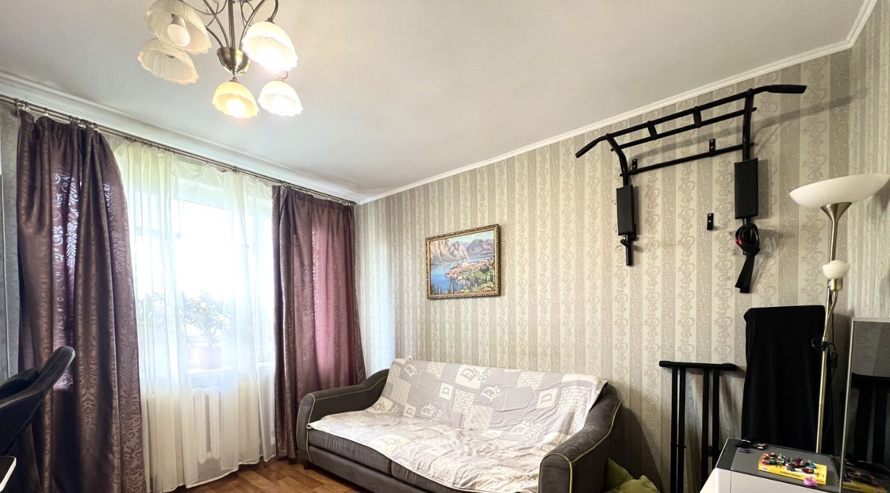 квартира г Волжский ул Мира 42 фото 7
