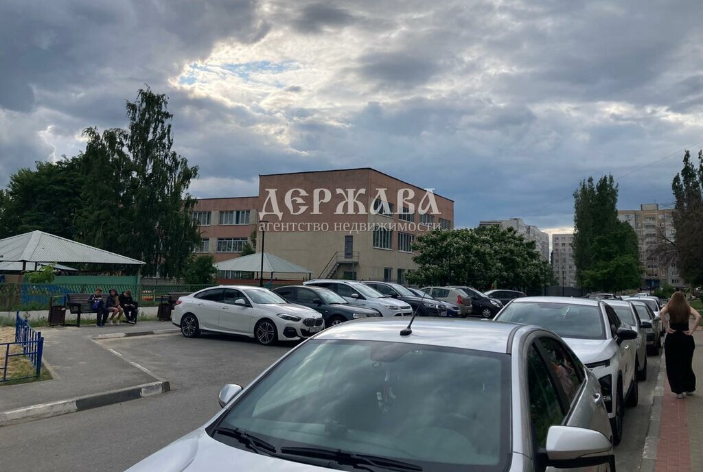 квартира г Старый Оскол микрорайон Конева 1 фото 3