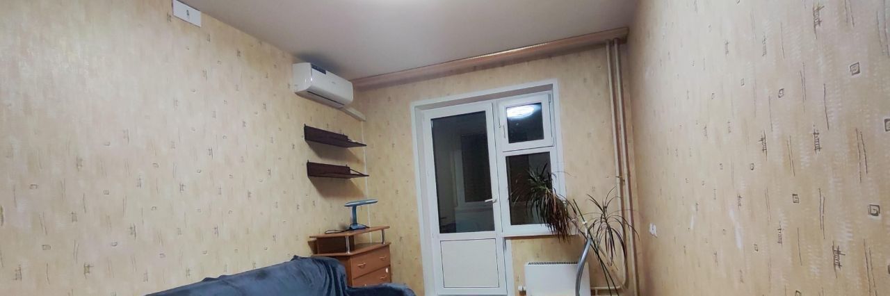 квартира г Красноярск р-н Свердловский ул 60 лет Октября 80а фото 1