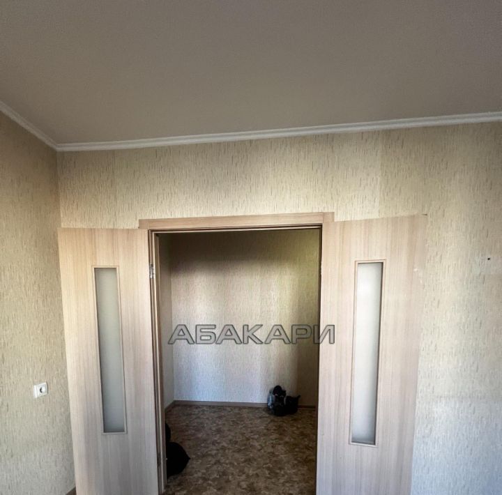 квартира г Красноярск р-н Центральный ул Караульная 82 фото 2