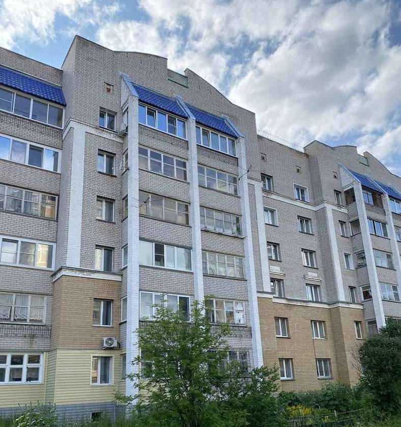 квартира г Киров микрорайон Красная Горка ул Луганская 64/1 м-н фото 1