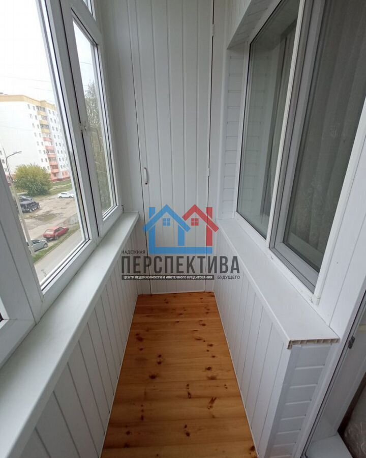 квартира г Тобольск мкр-н 7А, 26 фото 16