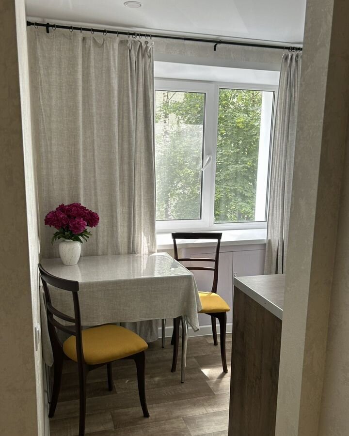 квартира г Киров р-н Ленинский ул Азина 82 фото 5