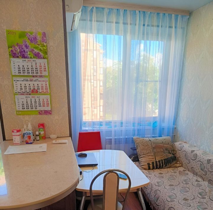 квартира г Азов ул Красногоровская 19б/61 Азовский район фото 7