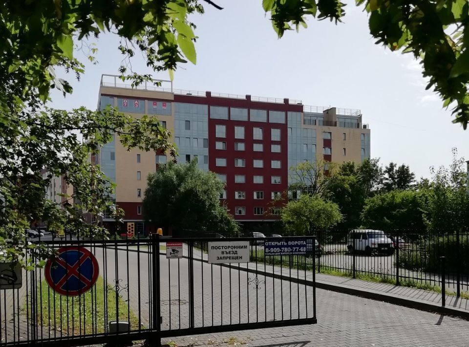 квартира г Калининград р-н Ленинградский ул Л.Толстого 16 фото 1