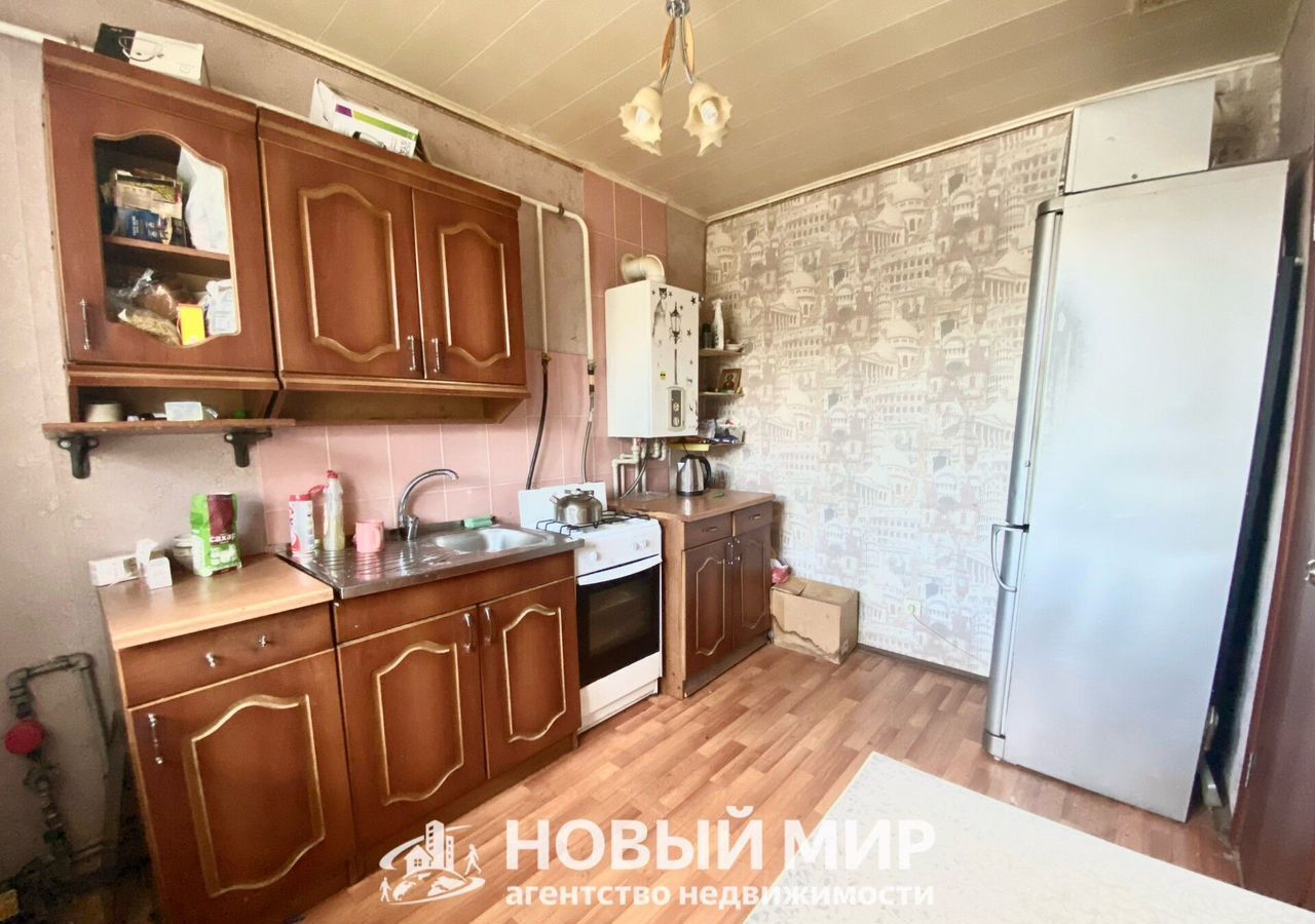 дом г Бор мкр Боталово-3 ул Калашникова 19 фото 3