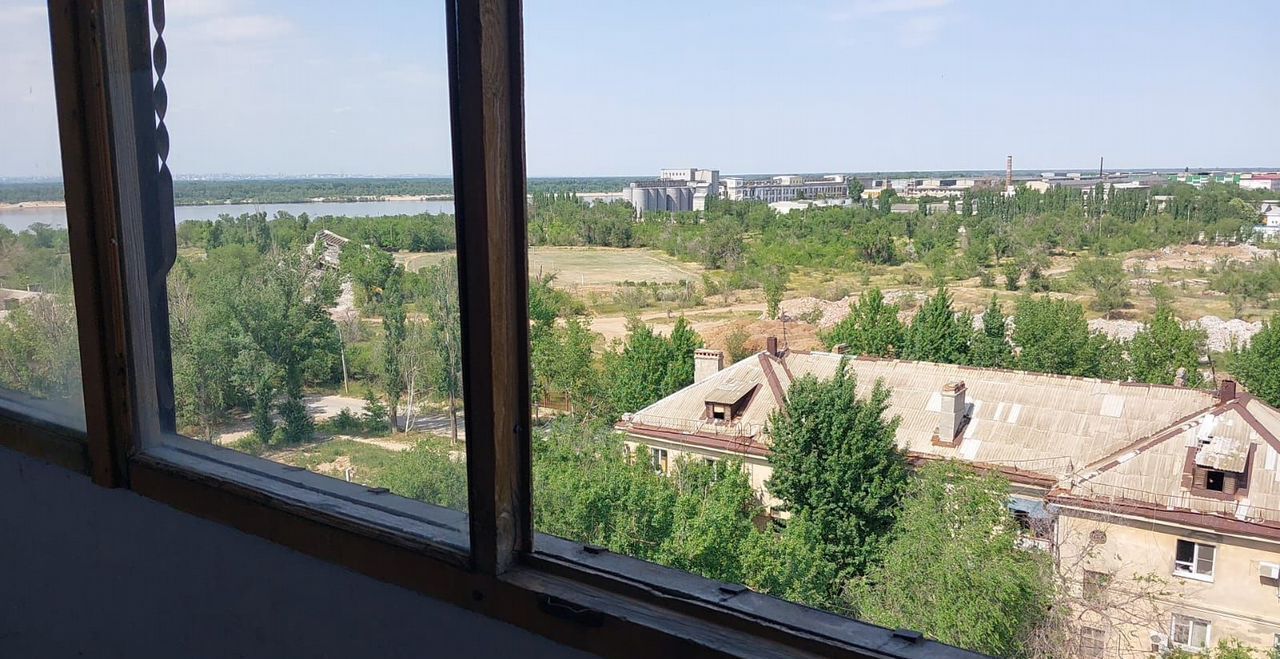 квартира г Волгоград р-н Красноармейский ул им. Вучетича 5 фото 9