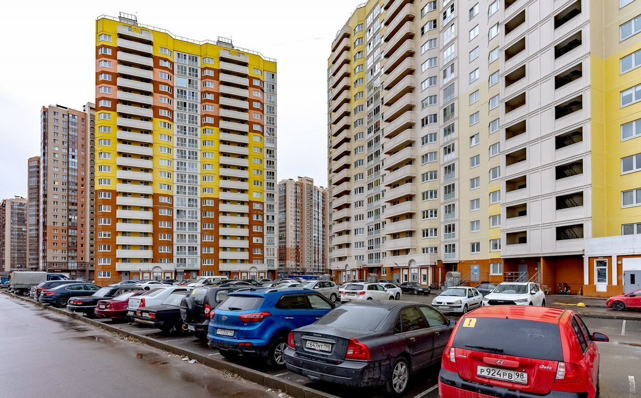квартира г Санкт-Петербург метро Комендантский Проспект пр-кт Королёва 64к/1 ЖК «На Королева» округ Коломяги фото 18