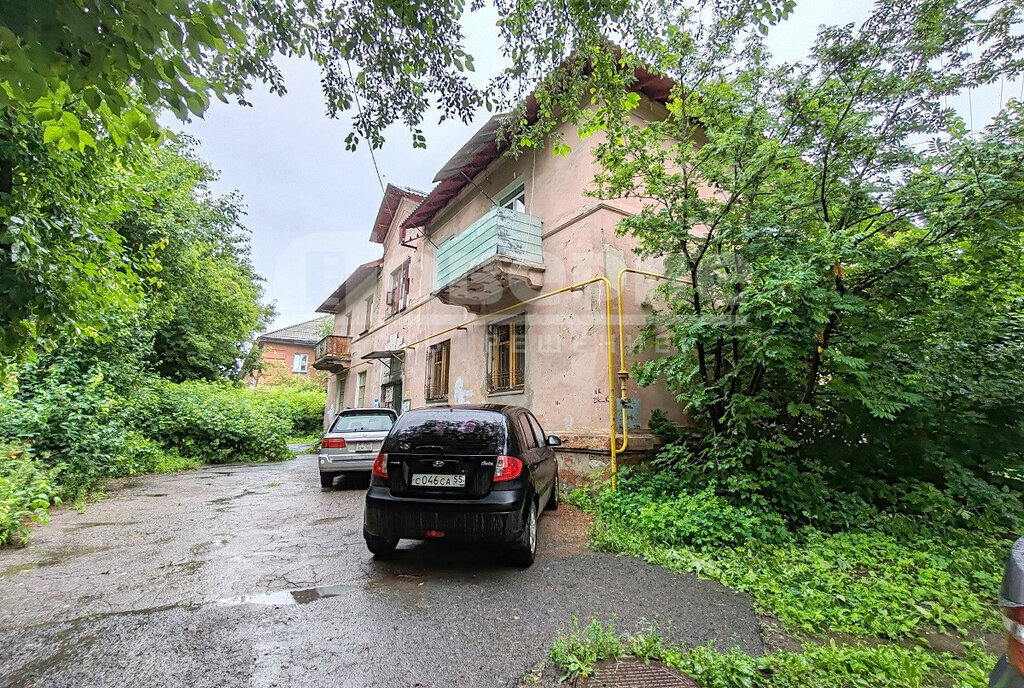 квартира г Омск ул Братская 9 фото 2