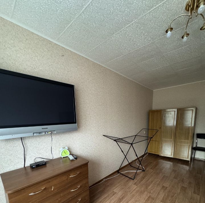 квартира г Омск р-н Кировский ул Дмитриева 4к/2 фото 3