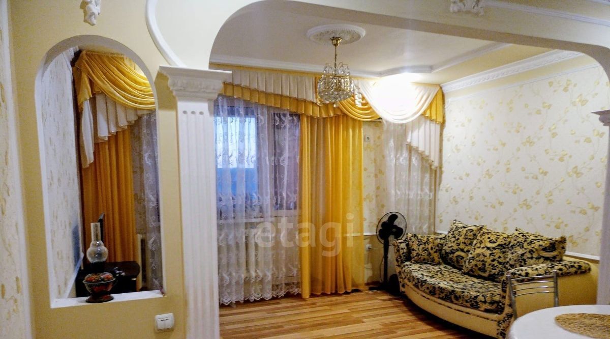 квартира р-н Ейский г Ейск ул Красная фото 1