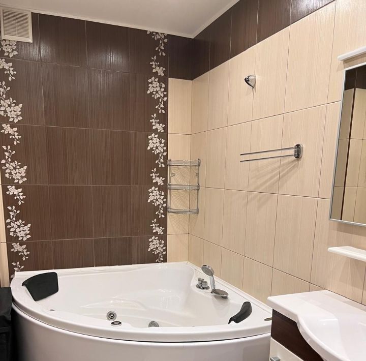квартира г Челябинск р-н Центральный ул Академика Сахарова 11 фото 16
