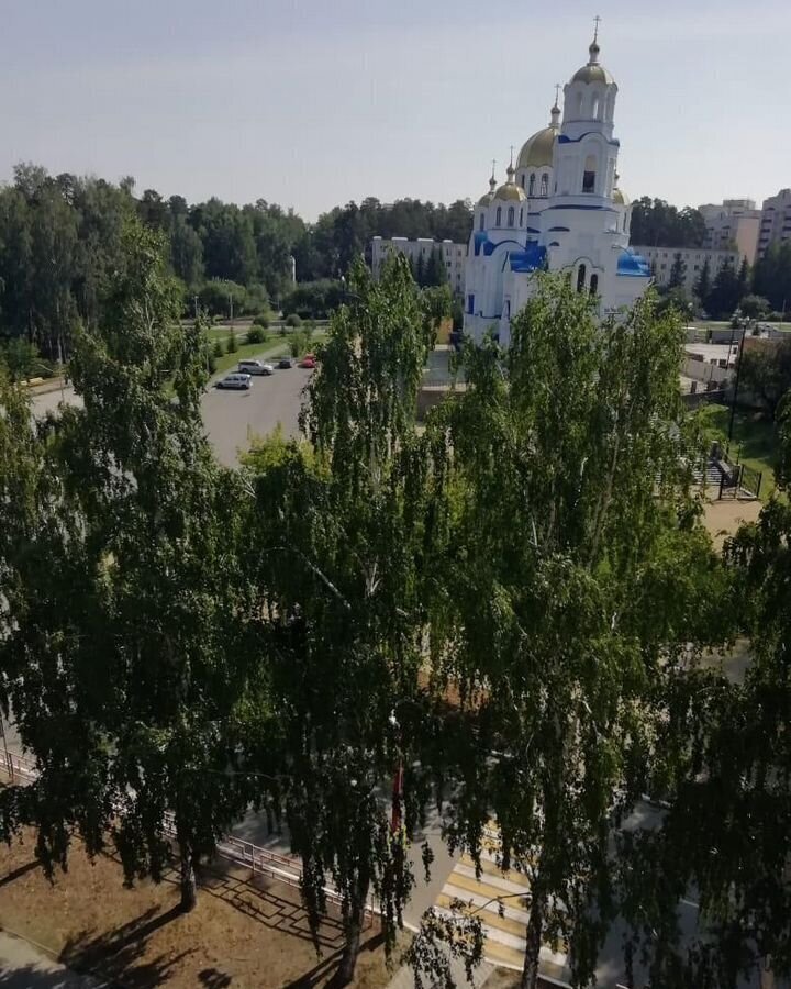 квартира г Заречный ул Курчатова 8 фото 2