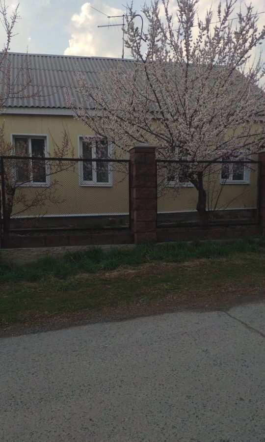 дом г Магнитогорск п Коммунальный р-н Орджоникидзевский фото 1
