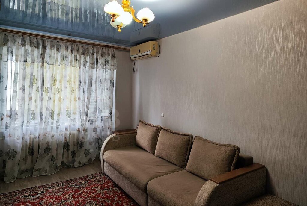 квартира г Волгоград р-н Тракторозаводский ул Ополченская 20 фото 2