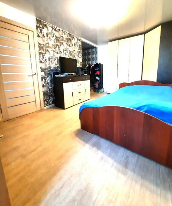 квартира г Екатеринбург Уралмаш Донбасская улица, 25 фото 3