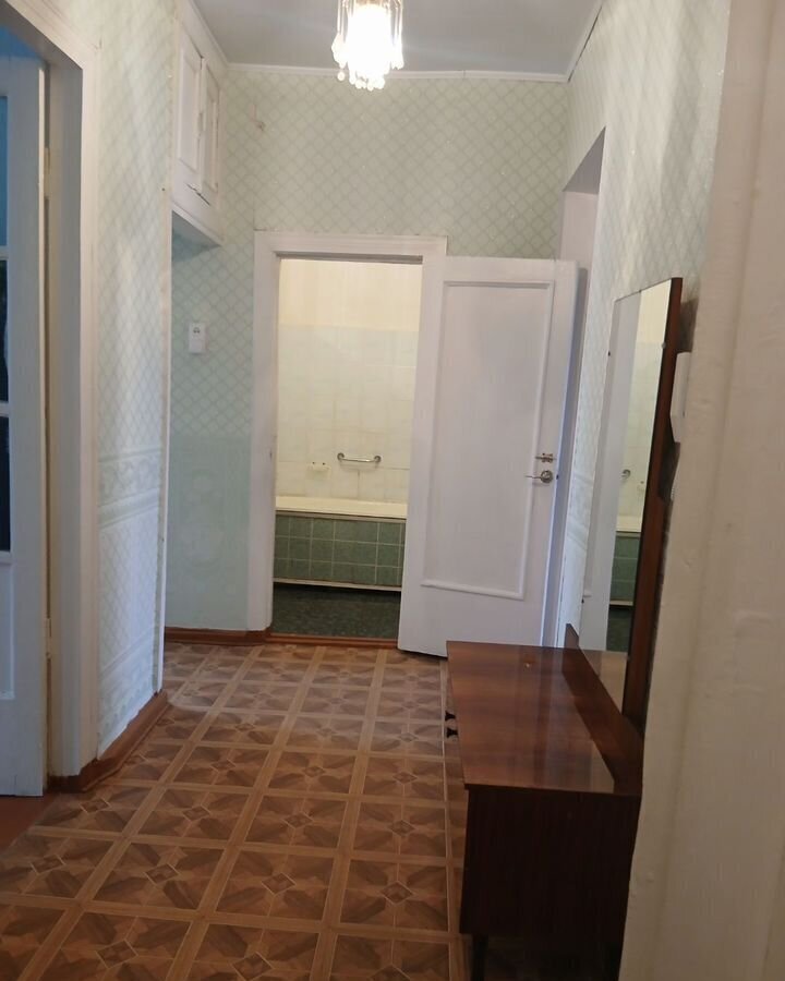 квартира г Коряжма ул Театральная 12 фото 6
