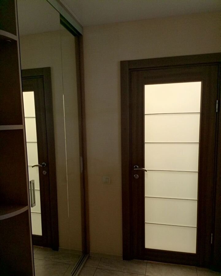 квартира г Омск р-н Кировский пр-кт Комарова 21к/1 фото 21