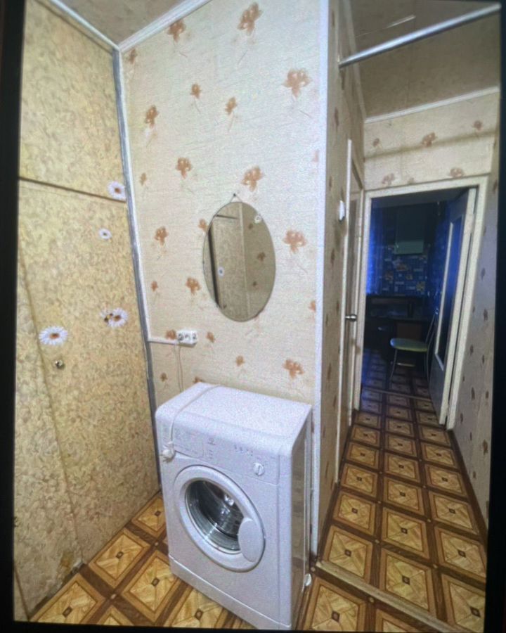 квартира г Астрахань р-н Советский ул Ползунова 7к/2 фото 2