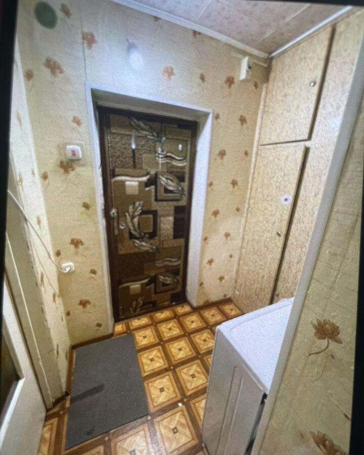 квартира г Астрахань р-н Советский ул Ползунова 7к/2 фото 4