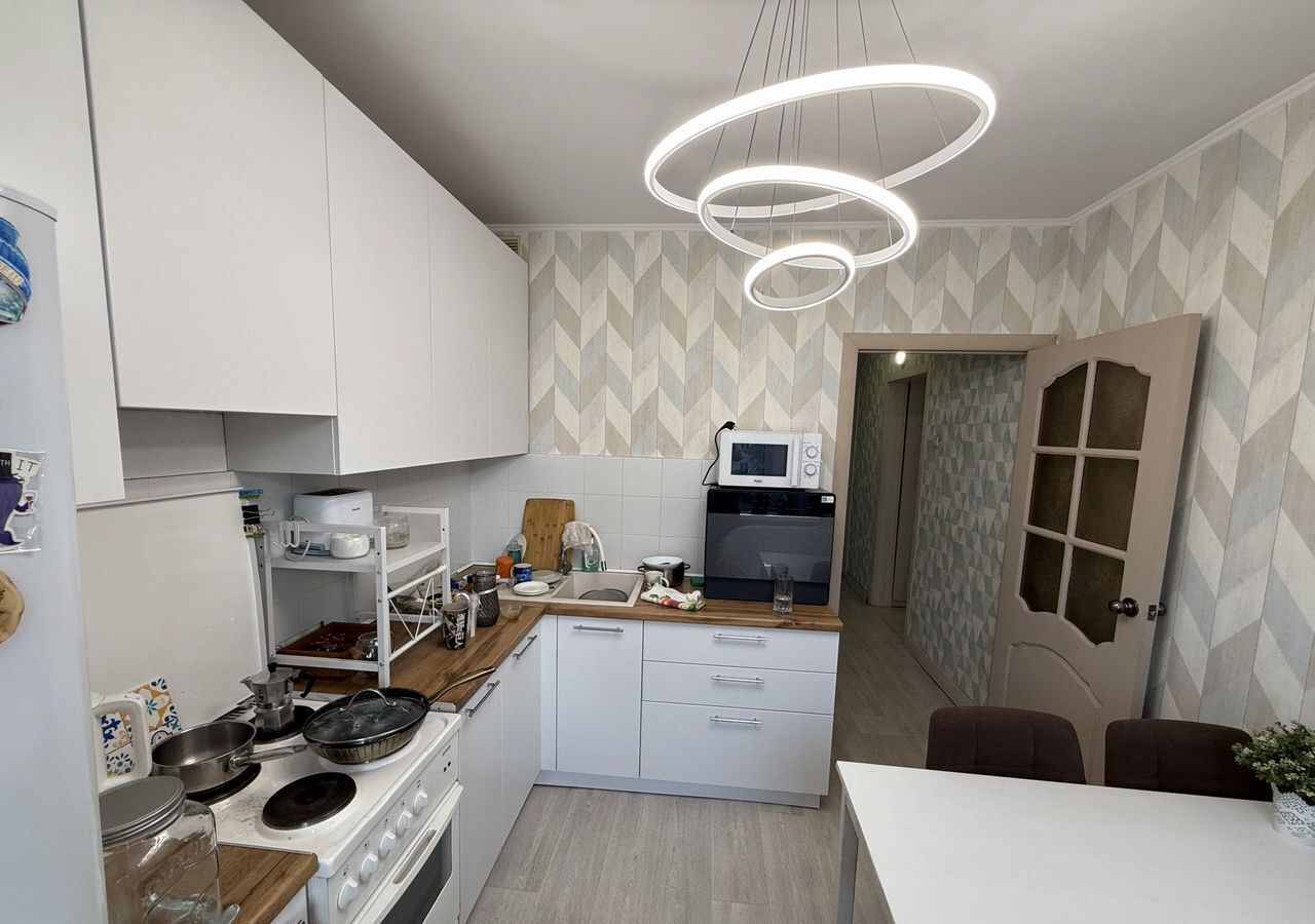 квартира г Абакан ул Крылова 106к/3 фото 1