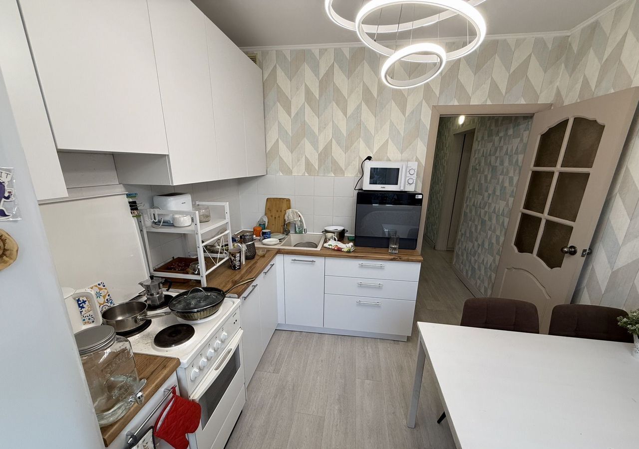 квартира г Абакан ул Крылова 106к/3 фото 2