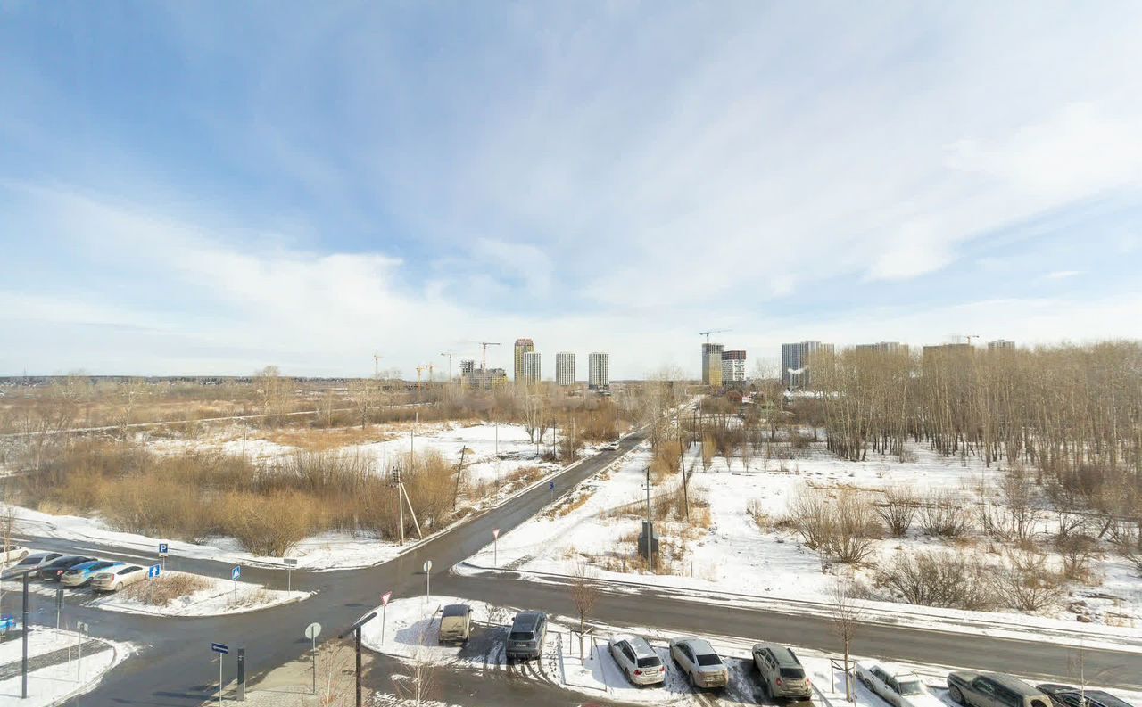 квартира г Тюмень р-н Калининский ул Воронинская 45 мкр-н ДОК фото 18