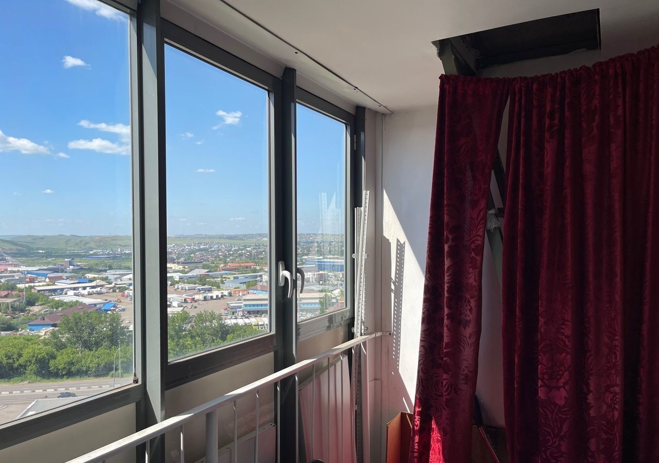 квартира г Красноярск р-н Центральный ул Караульная 38 фото 11