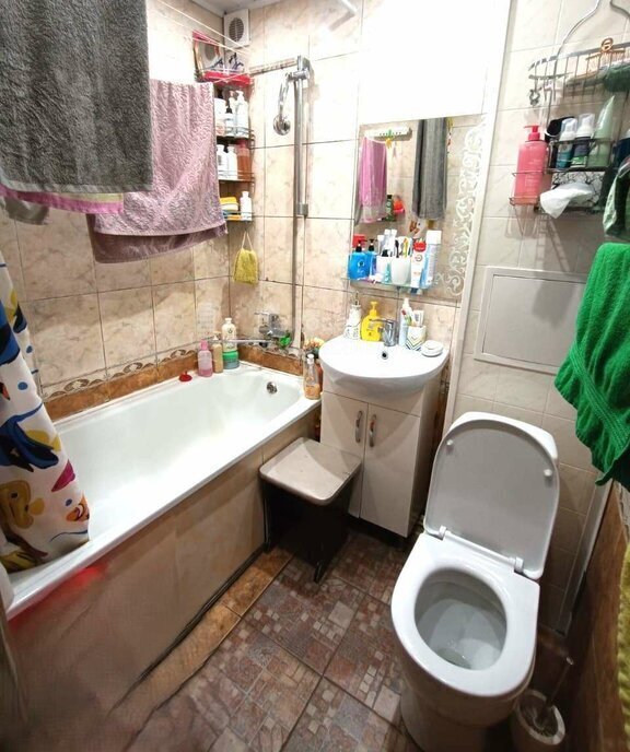 квартира г Великий Новгород пр-кт Александра Корсунова 25 фото 2