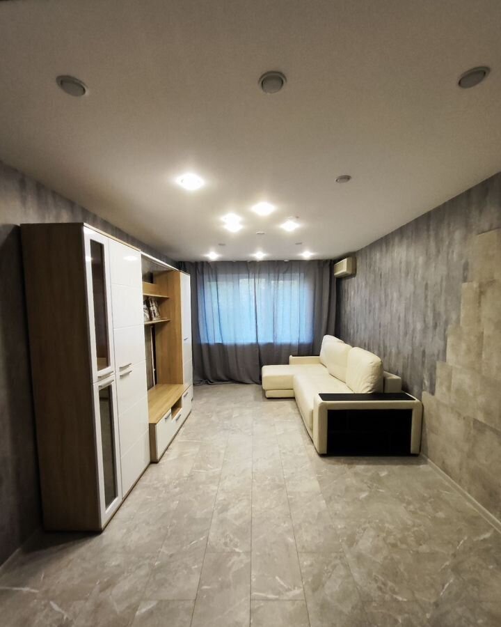 комната г Волгоград р-н Красноармейский ул., 30, Респ Удмуртская фото 1