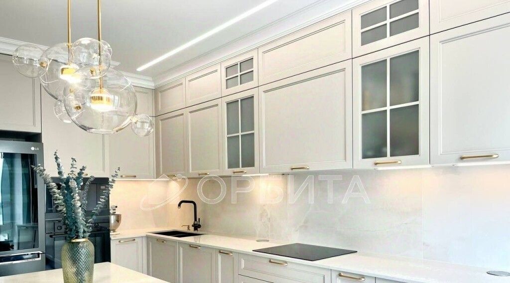 квартира г Тюмень р-н Центральный ул Мельникайте 30к/3 фото 19