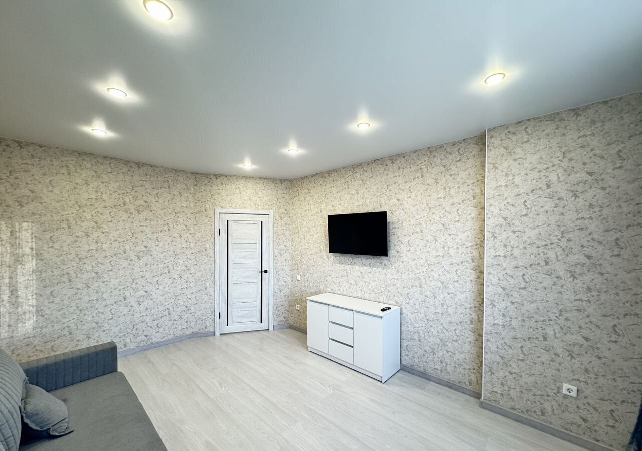 квартира г Краснодар р-н Прикубанский ул им. Героя Яцкова И.В. 19к/2 фото 8