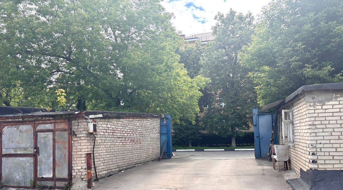 гараж г Жуковский район Отдых ул Менделеева фото 2