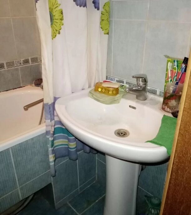 комната г Саратов ул Соколовогорская 1 фото 8