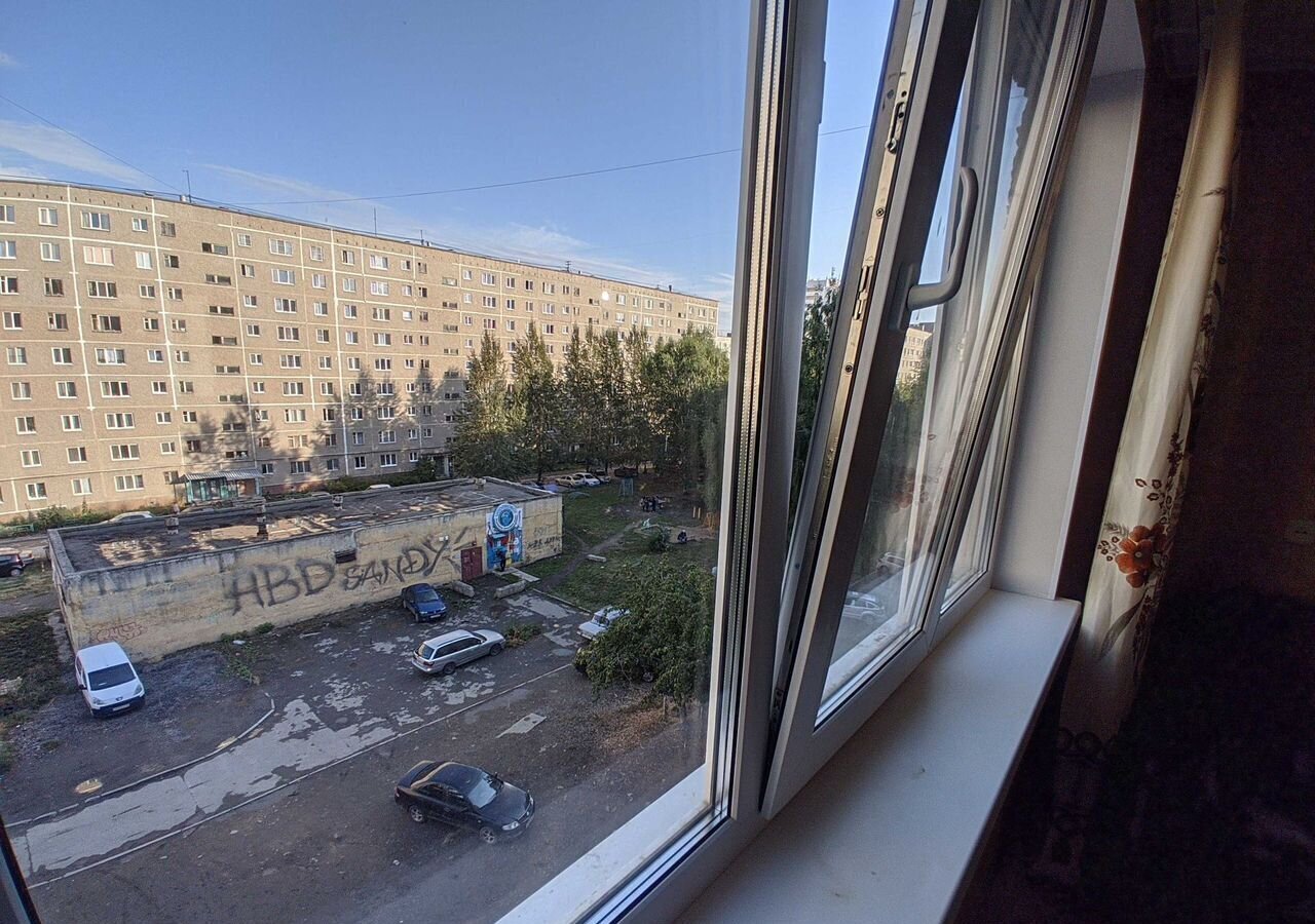 комната г Екатеринбург Проспект Космонавтов, ул. Бакинских Комиссаров, 64 фото 3