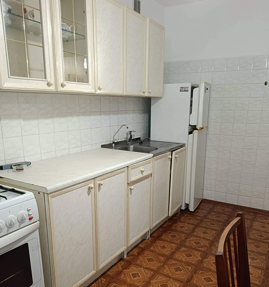 квартира г Саратов р-н Октябрьский проезд 1-й Станционный 10 фото 3