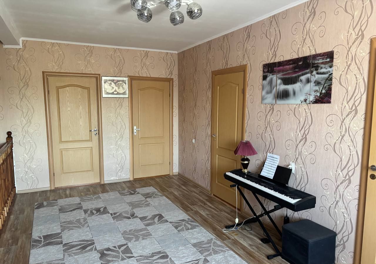 дом г Радужный 5-й мкр-н, Городской парк культуры и отдыха, Тюменская обл. фото 14