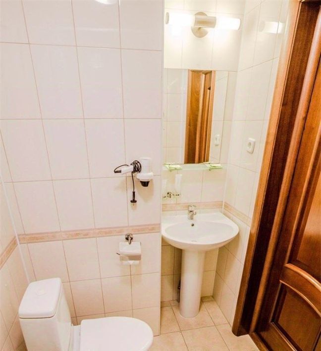 комната г Красноярск р-н Свердловский ул Базайская 234а фото 3