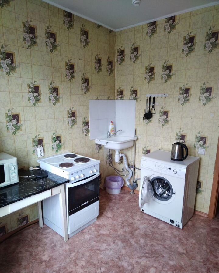 квартира г Белово пгт Инской ул Ильича 45 фото 2