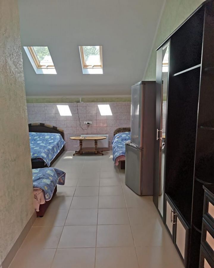 комната г Керчь ул Театральная 22 фото 19