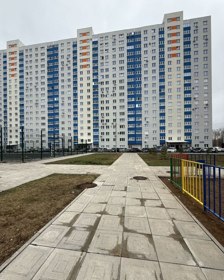 квартира г Уфа р-н Калининский ул Летчика Кобелева 1 фото 2