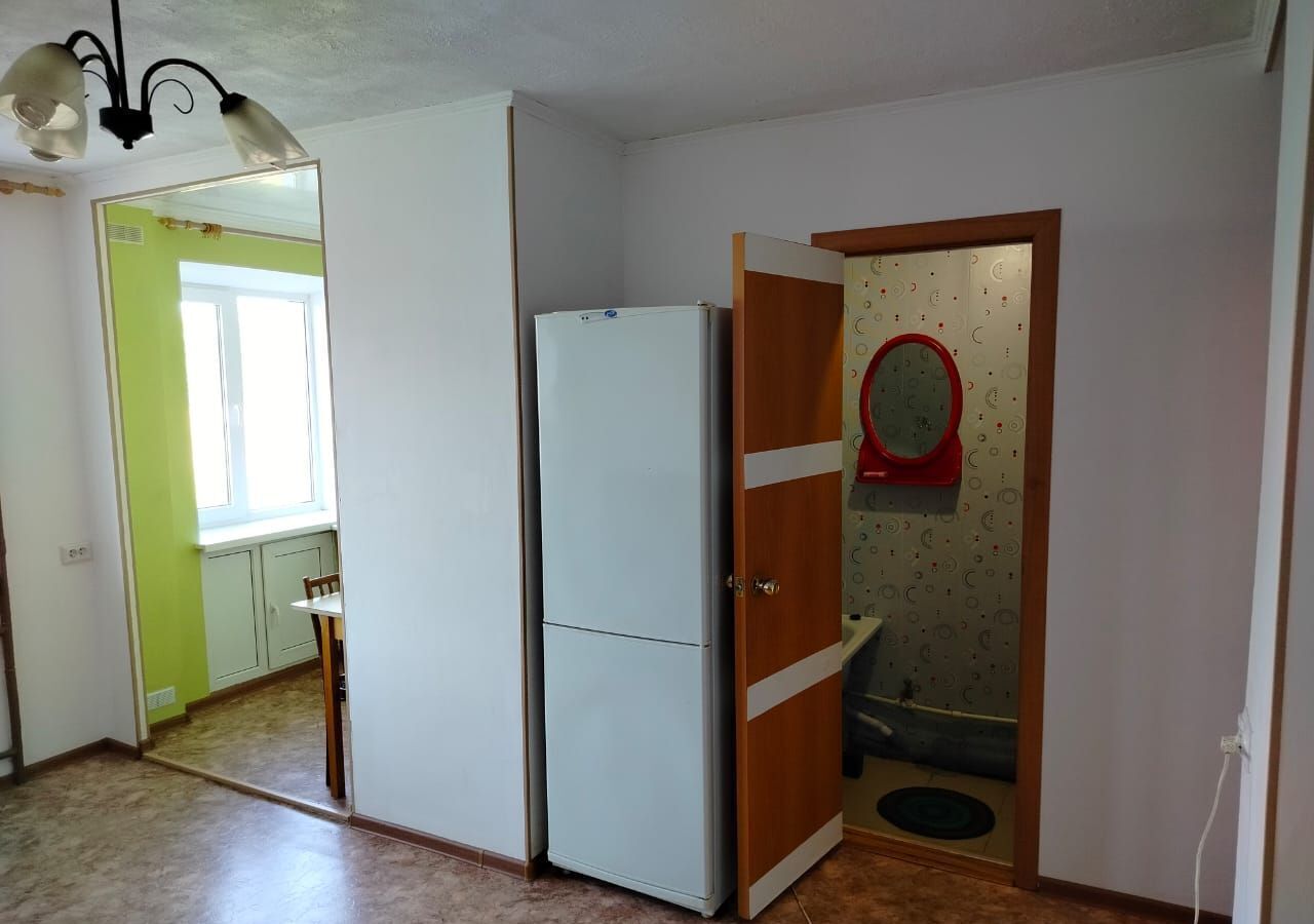 квартира р-н Ишимбайский г Ишимбай ул Революционная 12 фото 4