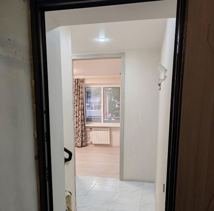 квартира г Волгоград р-н Кировский ул им. Кирова 140б фото 9