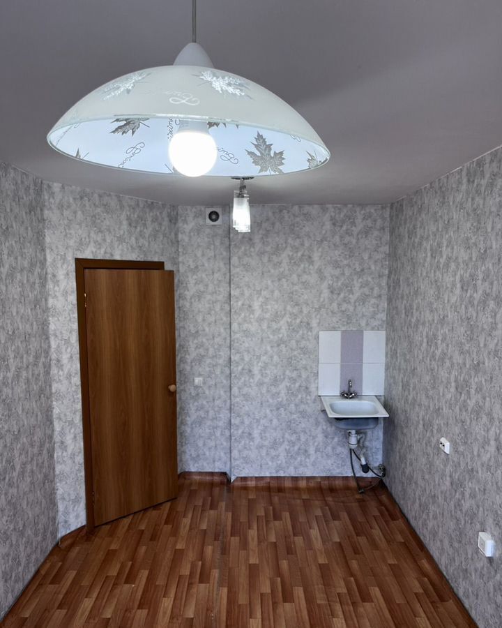 квартира г Красноярск р-н Советский ул Соколовская 76а фото 5