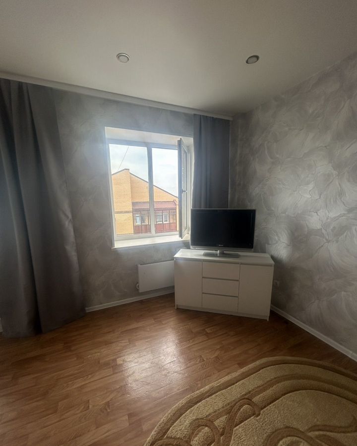квартира г Абакан ул Торосова 7к/1 фото 9