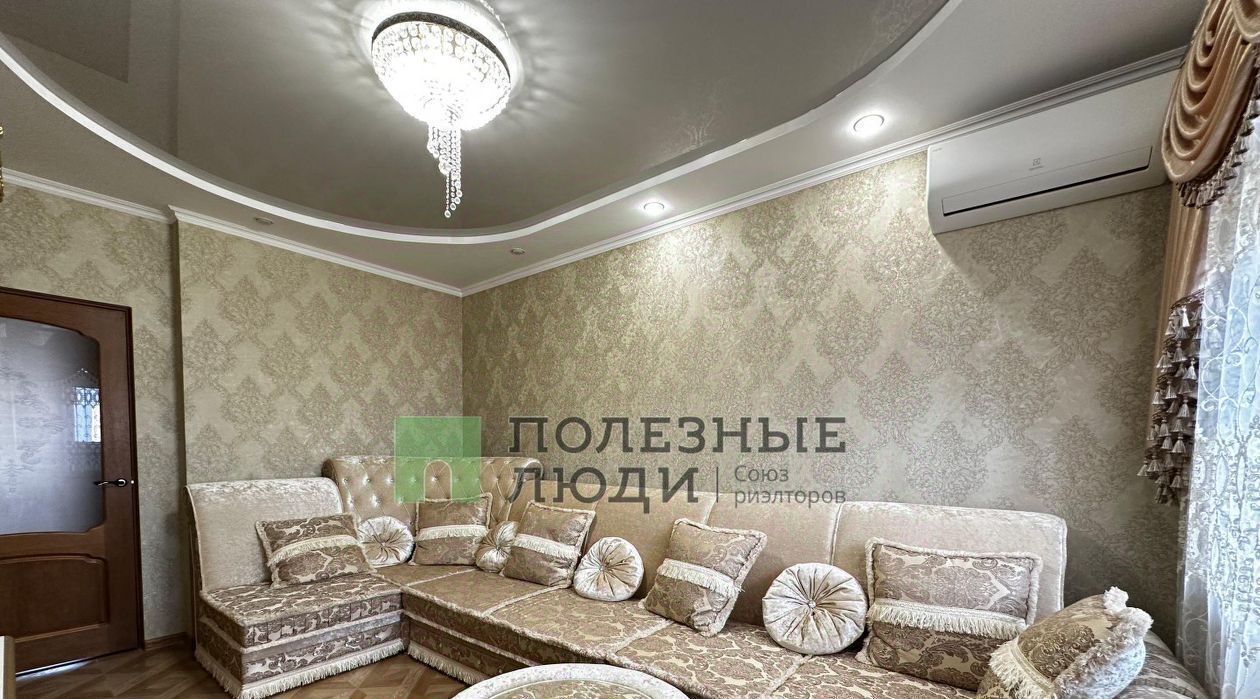 квартира г Краснодар р-н Прикубанский ул им. Героя Яцкова И.В. 15к/1 фото 3