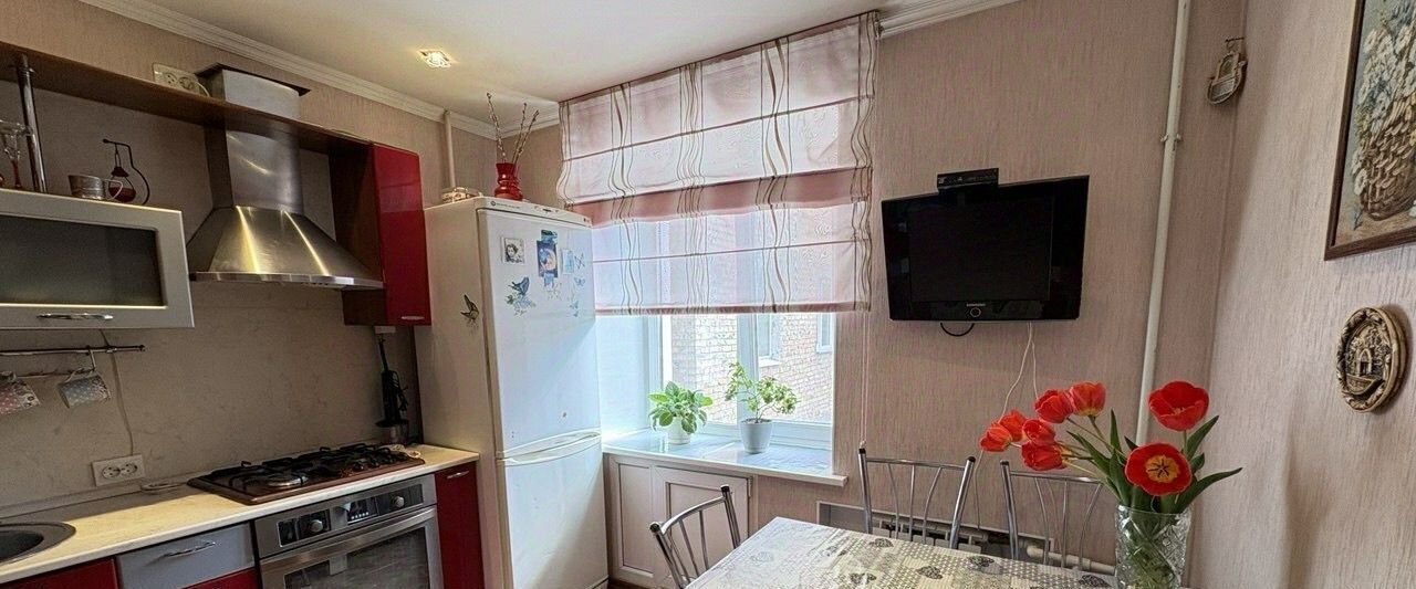 квартира г Омск р-н Кировский ул Можайского 1 фото 13