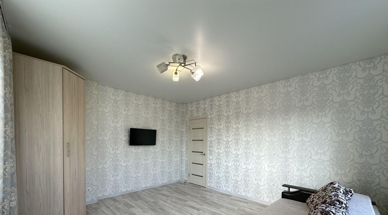 квартира г Саратов р-н Октябрьский ул им Симбирцева В.Н. 40а фото 8